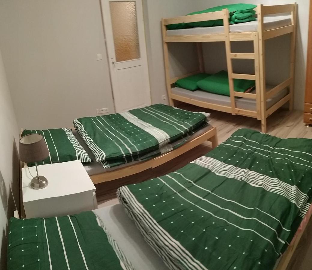 Kwatera U Somsiada -Apartament Мушина Екстер'єр фото